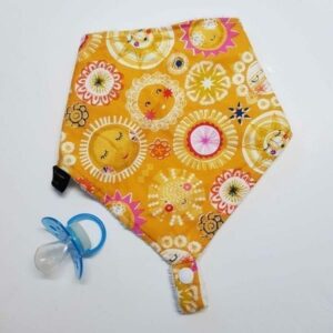 Sunshine Dummy Bib