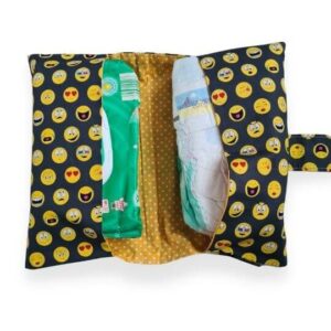 Emoji Nappy Wallet Inside 2