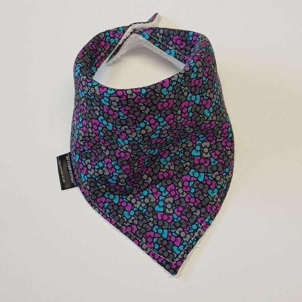 Bows Dribble Bib