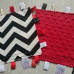 Red Stars Tag Blanket Back